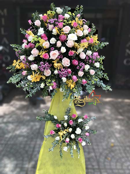 Đặt Hoa Ch&uacute;c Mừng Khai Trương