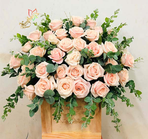 Tặng hoa sinh nhật