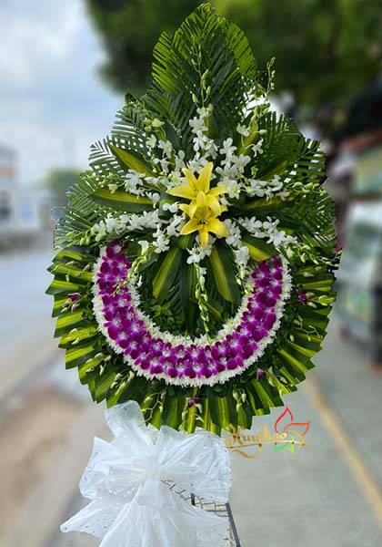 Đặt Lẵng Hoa Đ&aacute;m Tang