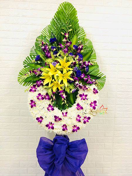 Đặt V&ograve;ng Hoa Đ&aacute;m Tang Quận 3