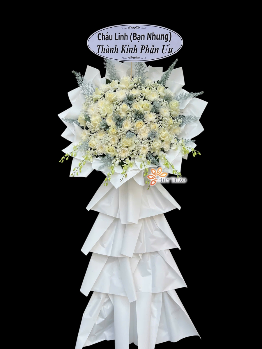 Đặt vòng hoa tang lễ HCM