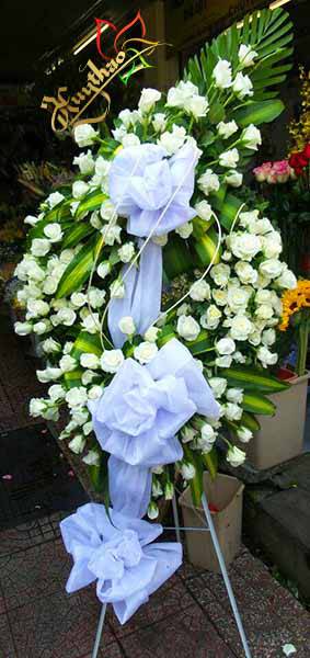 hoa hồng trắng tang lễ