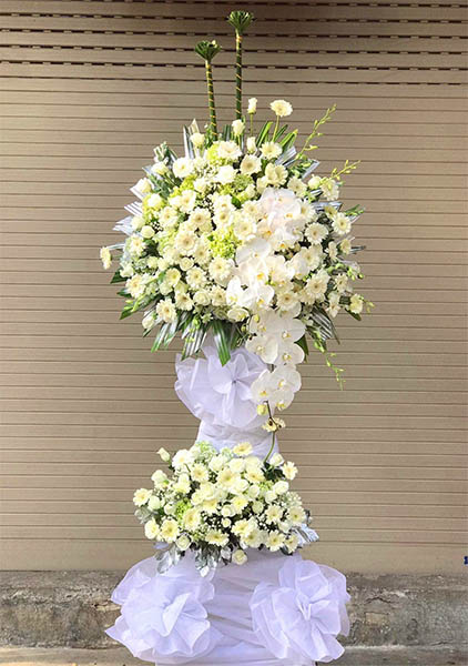 hoa tang lễ mẫu mới