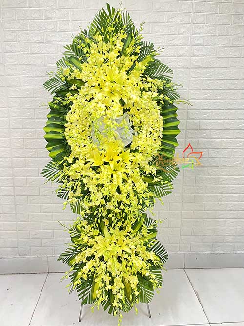 hoa tang lễ màu vàng